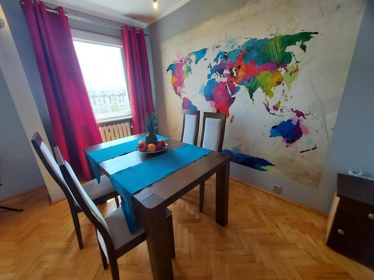 Wygodny Przestronny Apartament Janowskie Blonia Rumia Exterior photo